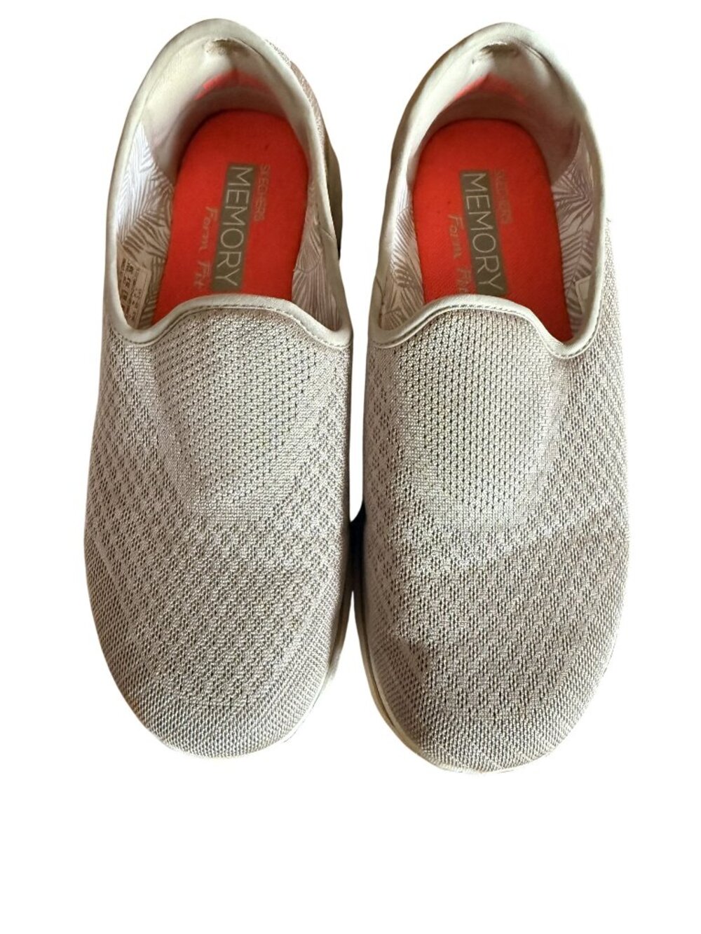 Skechers Womens GoWalk SlipOn Shoes Tan Size 8.5 Memory Foam Comfort Lightweight